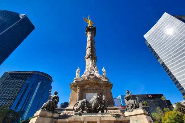 Meksyk Meksyk Kwietnia 2018 Pomnik Anioła Niepodległości Kolumna Zwycięstwa Rondzie — Zdjęcie stockowe