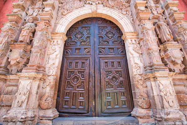 Γραφικές Εκκλησίες Guanajuato Στο Ιστορικό Κέντρο Της Πόλης — Φωτογραφία Αρχείου
