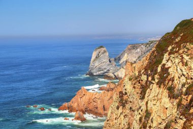 Cabo da Roca manzaralı kıyı şeridi