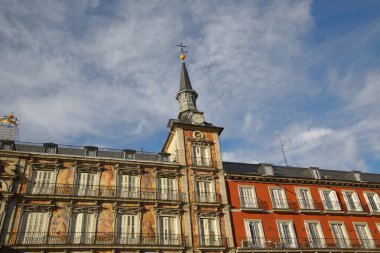  Madrid Plaza, Plaza Belediye Başkanı