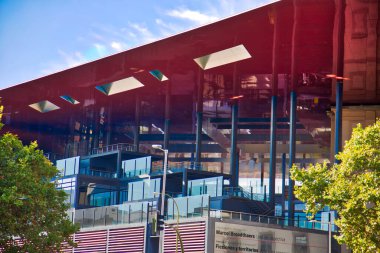 Madrid, İspanya-16 Ekim 2017: Reina Sofya Sanat Müzesi (Museo Nacional Centro De Arte Reina Sofia)