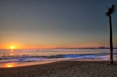 Puerto Vallarta plajları ve manzaralı okyanus manzarası