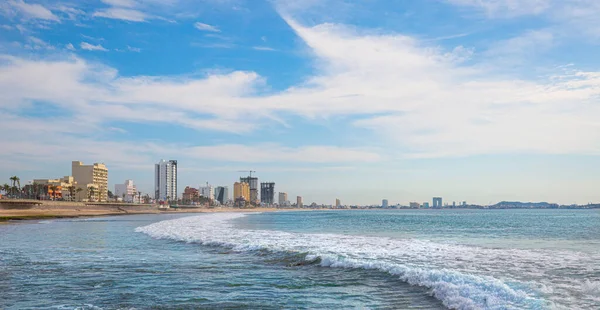 Natursköna Strandpromenaden Mazatlan Malecon Med Havsutsikt Och Natursköna Landskap — Stockfoto