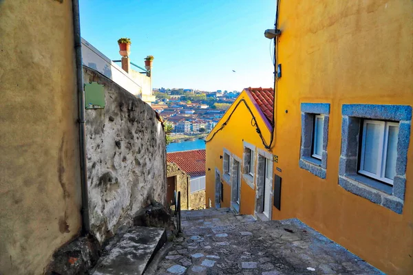 Ruas Porto Bonitas Coloridas Perto Rio Douro — Fotografia de Stock