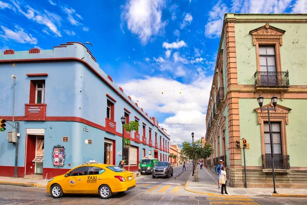 Oaxaca México Diciembre 2018 Escénicas Calles Ciudad Vieja Coloridos Edificios — Foto de Stock