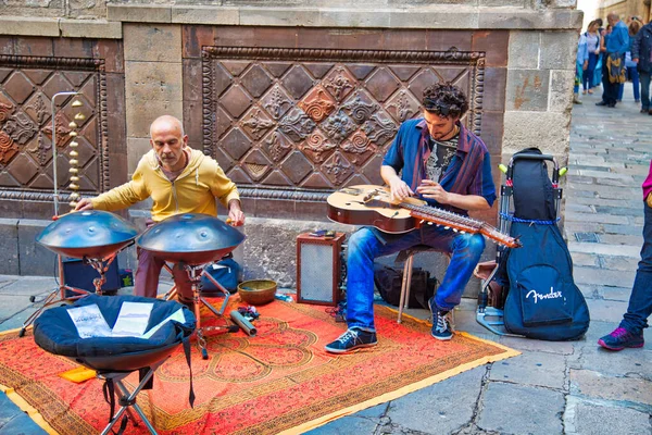 Barcelona Espanha Outubro 2017 Artistas Rua Principal Rua Las Ramblas — Fotografia de Stock