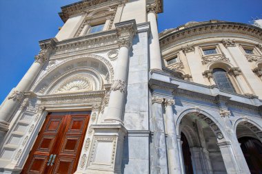 Back Bay 'deki Boston kiliseleri