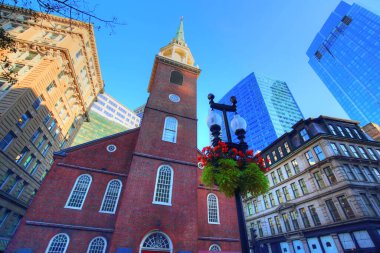 Boston şehir merkezi caddeleri güneşli bir günde