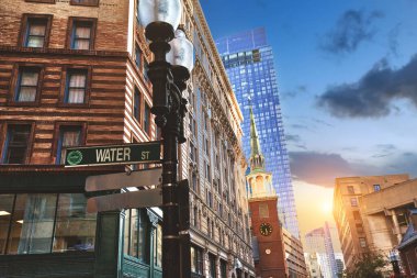 Boston tarihi merkezdeki tipik evler