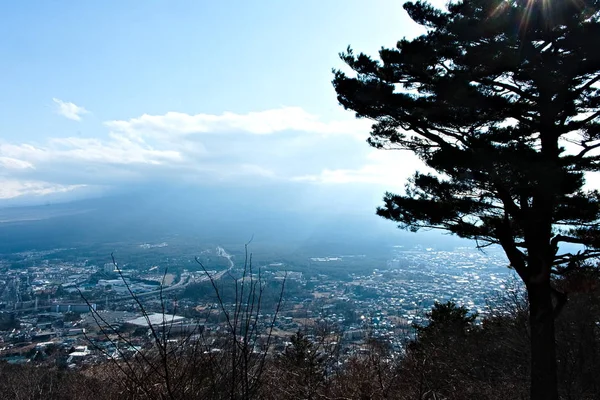 bakış açısı Kawaguchi göl manzaralı etrafında köy
