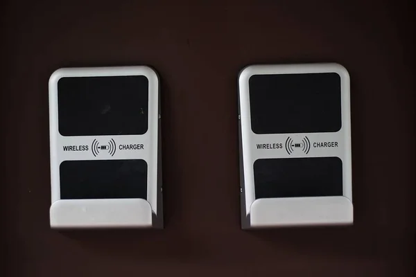 ortak alanda kablosuz ped