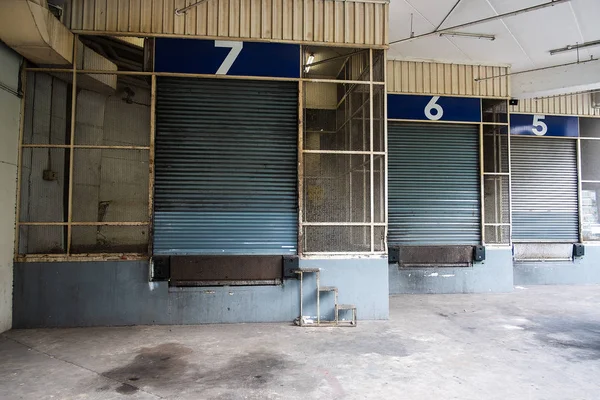 Freight araba için otopark