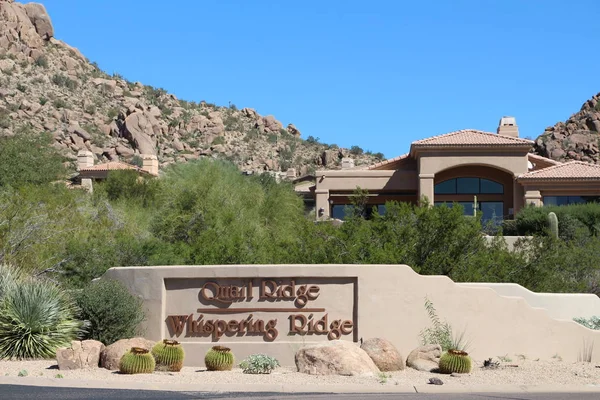 Scottsdale Arizona Usa Maja 2019 Quail Ridge Whispering Ridge Sign — Zdjęcie stockowe