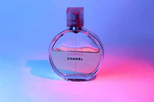 Scottsdale Arizona Usa April 2019 Chanel Chance Perfume Blue Pink