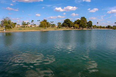 Scottsdale, Arizona / Abd 9 Nisan 2019: Chaparral Gölü