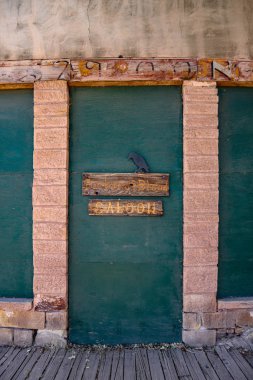 Holbrook Arizona'da Kan Salonu Kova
