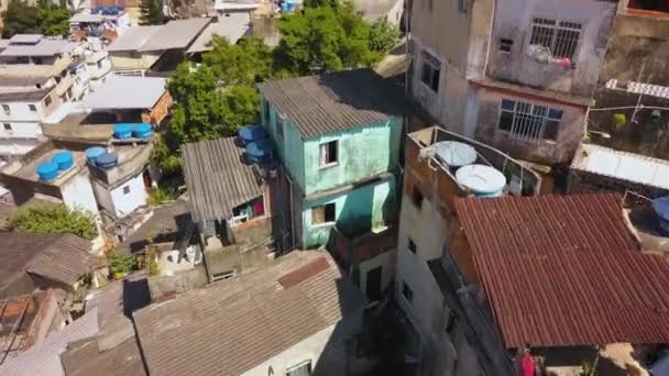 Favela Drone Veduta aerea. Case in Ghetto Quartiere, Rio De Janeiro, Brasile — Video Stock