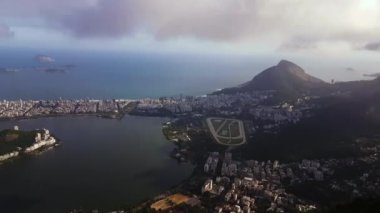 Rio de Janeiro Körfezi, Brezilya. Ünlü Riviera 'nın Panoramik Görünümü