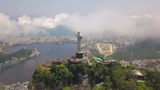 Cristo Redentor Christus de Verlosser. Luchtfoto van oriëntatiepunt Rio De Janeiro Brazilië — Stockvideo