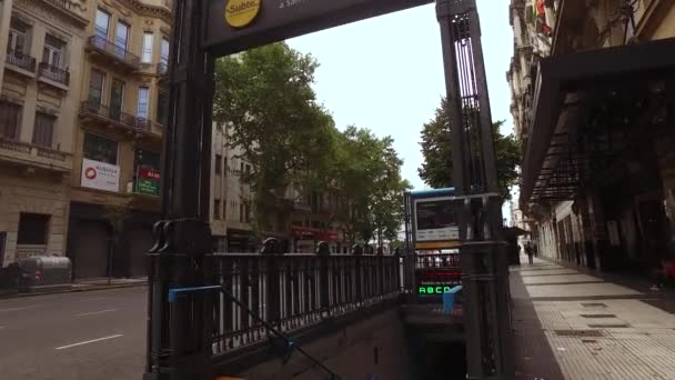 Buenos Aires, Argentina. Entrance of Subway Metro Station, Public Transportation — Stock Video