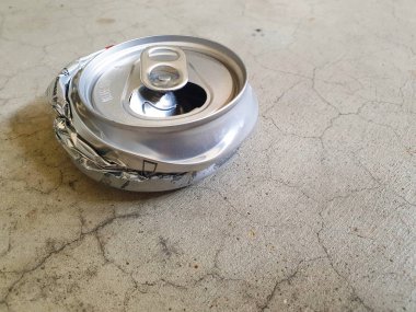 çöp koymak için alanı azaltmak için olabilir yok