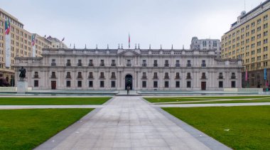 Santiago, Şili - 2 Eylül 2017: Başkanlık sarayı La Moneda