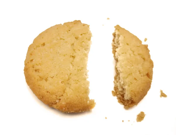 丹麦风格的黄油饼干饼干隔离在白色背景 — 图库照片