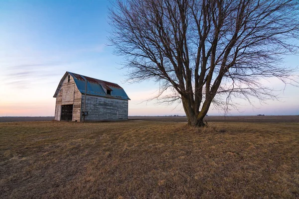 Stará Selská Stodola Jako Slunce Zapadá Ogle County Illinois Usa — Stock fotografie