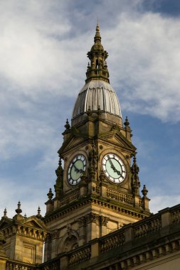 öğleden sonra bir ışık Bolton belediye binasına Saat Kulesi. Lancashire, İngiltere.