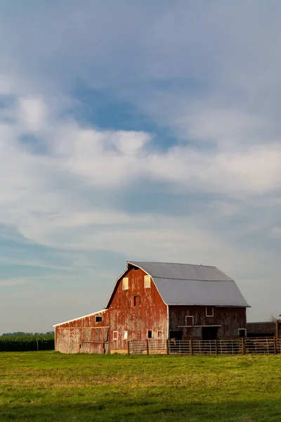 Mellanvästern Ladan Eftermiddag Ljuset Lasalle County Illinois Usa — Stockfoto