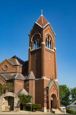 Midwest kasaba güzel tuğla kilisede. LaSalle, Illinois, ABD
