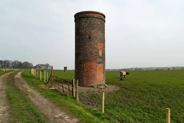 Old Railway Brick Vent Coming English Rural Countryside — Stock Photo, Image