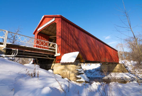 Puente Cubierto Rojo Princeton Illinois Una Mañana Invierno — Foto de Stock