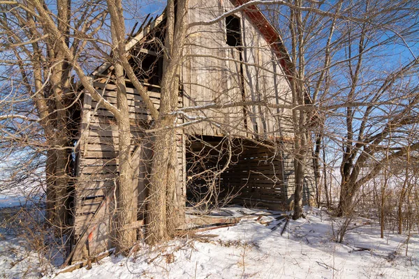 Fält Landsbygdens Illinois Omfattas Gamla Väderbitna Lada Snön — Stockfoto