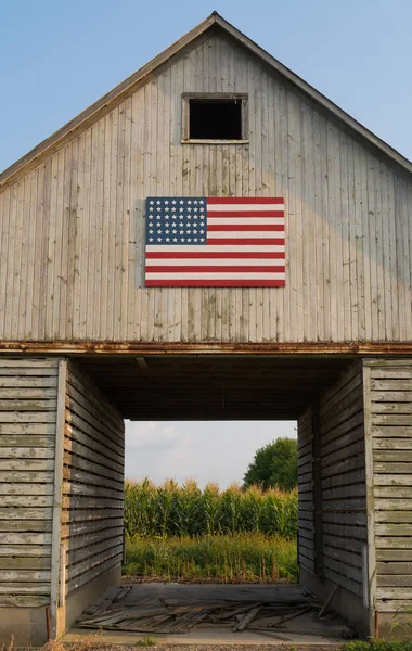 Gamla Rustika Lada Mellanvästern Med Målade Amerikanska Flaggan Lasalle Illinois — Stockfoto