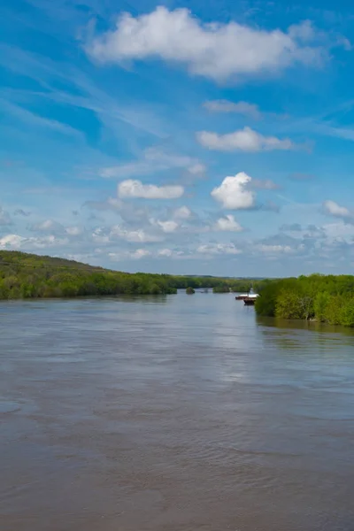 Crestando el río Illinois — Foto de Stock