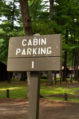 Kabin Park işareti