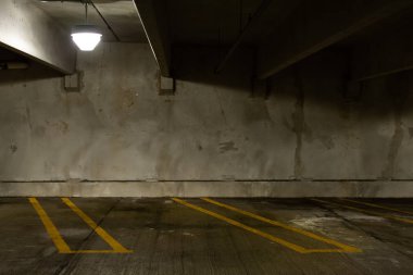 yeraltı otoparkı