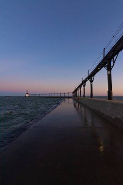 Michigan Gölü 'nde şafak