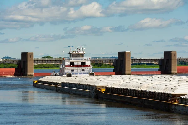 Barge Mississippi River Beautiful Summer Morning Bellevue Iowa Usa — Stock Photo, Image