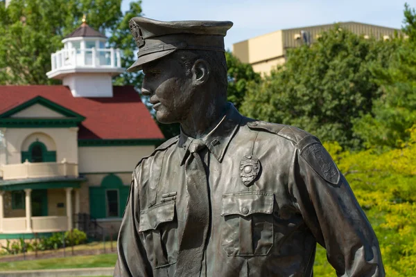 Estatua Honor Bomberos Oficiales Policía Michigan City Indiana — Foto de Stock