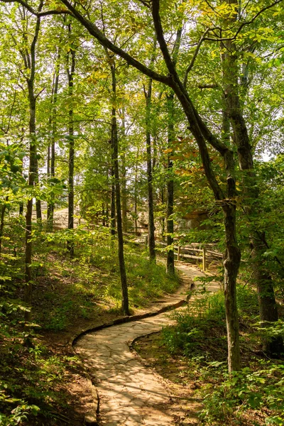 Turistická Stezka Vedoucí Zahrady Bohů Přehlíží Shawnee National Forest Illinois — Stock fotografie