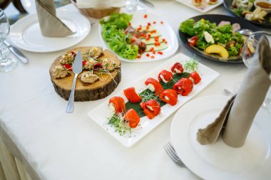 Güzel ve lezzetli restoran yemekleri.