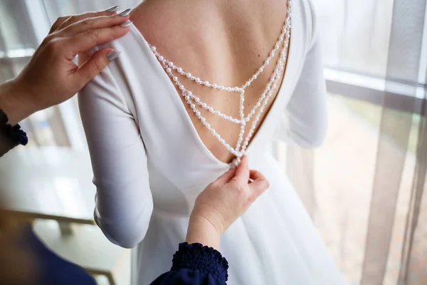 Bride Zips Zipper Her Wedding White Dress — Stock Photo, Image