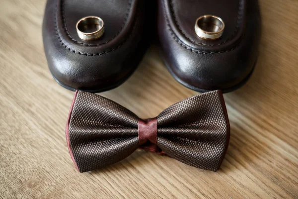 Mens Elegante Conjunto Acessórios Noivo Elegantes Para Dia Casamento Sapatos — Fotografia de Stock