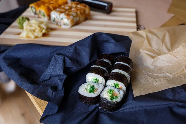 Set Traditional Japanese Dishes Sushi Rolls Nigiri Raw Salmon Rice — Stock Photo, Image