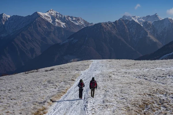 Trekking Los Alpes — Foto de Stock