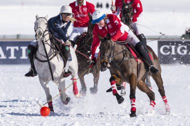 St. Moritz - 27 Ocak 2018: Kar Polo Dünya Kupası St.Moritz 2018'de maç aktiviteleri
