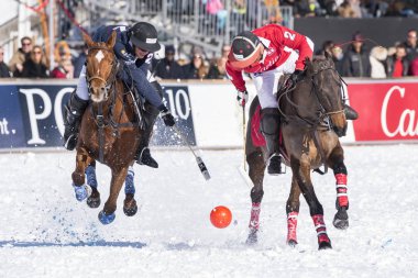 St. Moritz - 27 Ocak 2018: Kar Polo Dünya Kupası St.Moritz 2018'de maç aktiviteleri