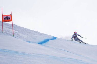 Bormio (Italya) 12/28/2017: Freeride Kayak Dünya Şampiyonası resimleri. Kazanan Italyan Dominic Paris, ikinci yer olarak Norveç 'ten aksel Lund Svindal Jansrud Kjetil üçüncü oldu